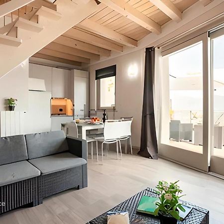 Appartamento Grande Terrazza Vista Lago Parzanica Exteriér fotografie
